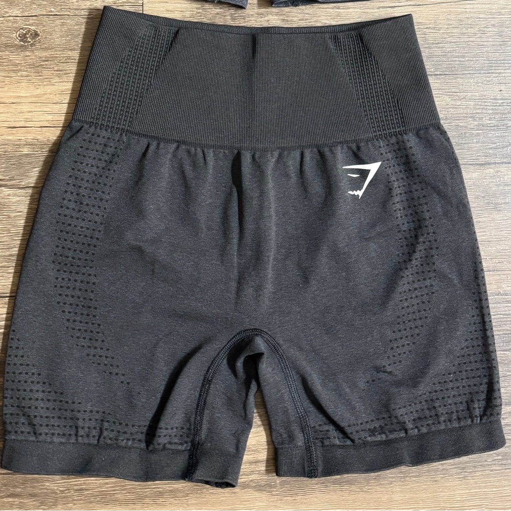 Gymshark Black Bike Shorts Elastic Waistband Moisture-Wicking